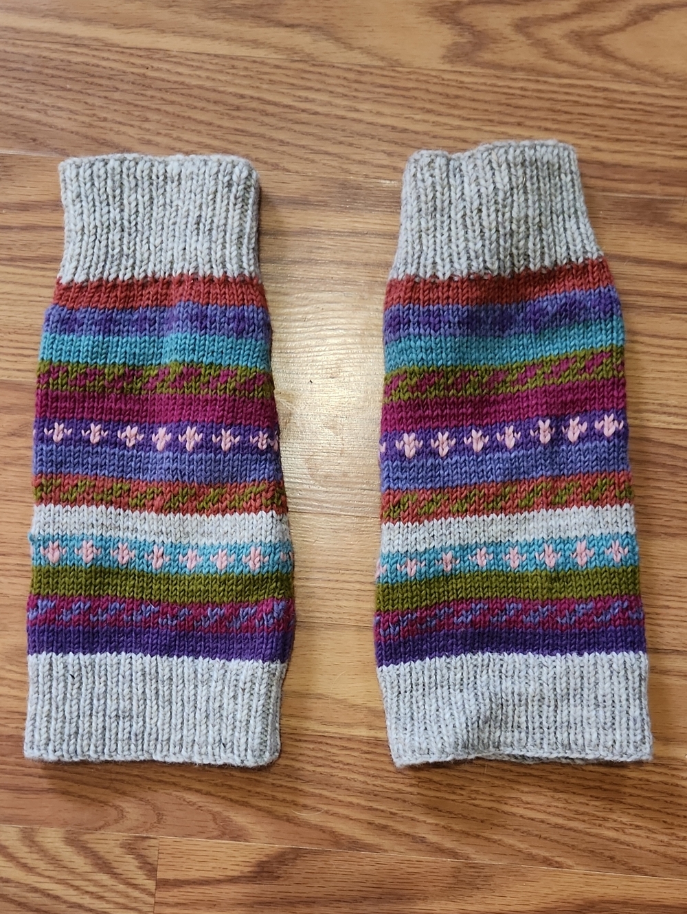 Lost Horizon's Women's 100% Nepal Wool Leg Warmers